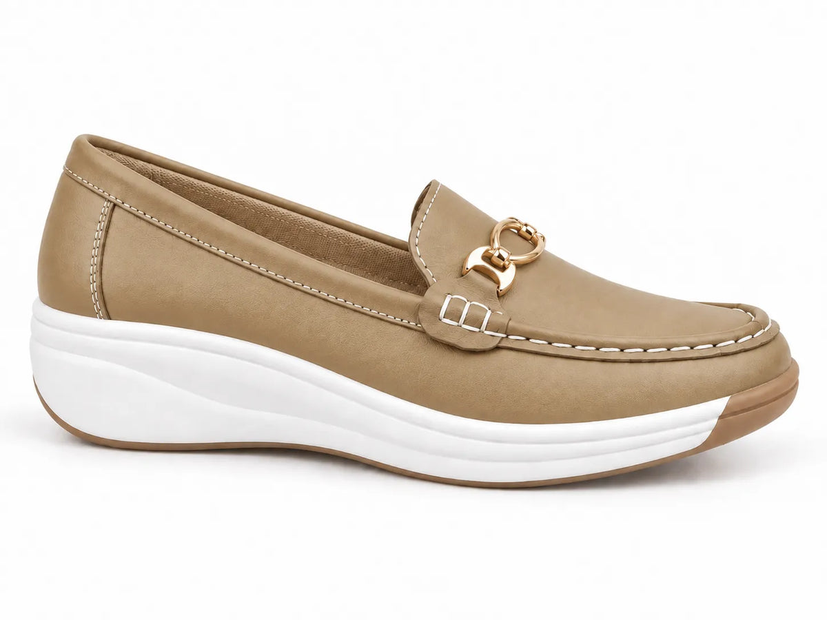 Carlotta — Mocassino Platform con Fibbia Dorata