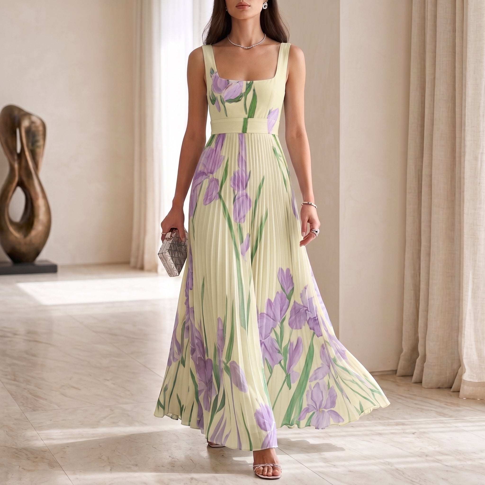 Iris —  Vestido Plisado Floral Escote Cuadrado, Colección Verano