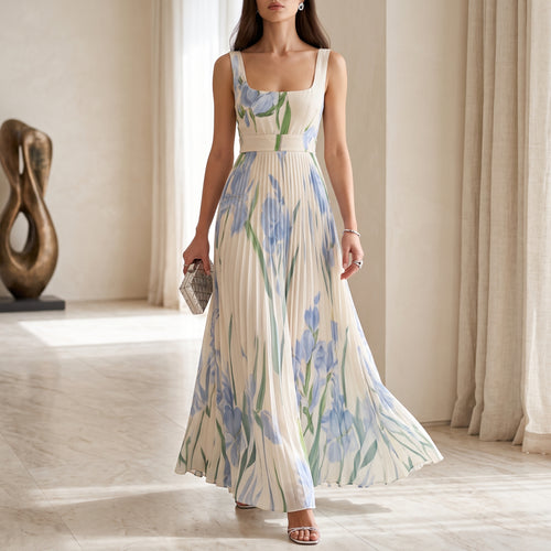 Iris —  Vestido Plisado Floral Escote Cuadrado, Colección Verano