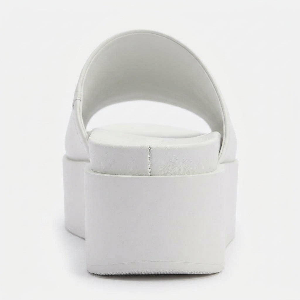 Vega - Arwinn Leather Platform Sandal